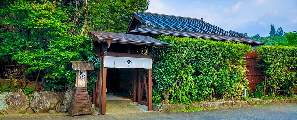 宿を拠点に高千穂観光